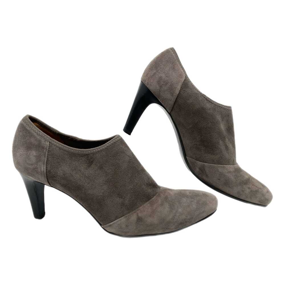 Ecco Gray Bootie Heels Almond Toe Mid Heel | Womens 38EU